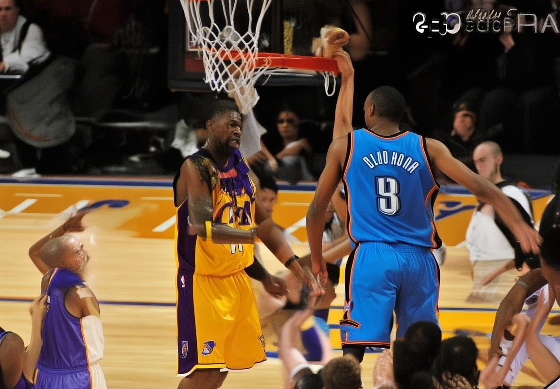 2009年NBA季后赛雷霆VS湖人经典对决回顾